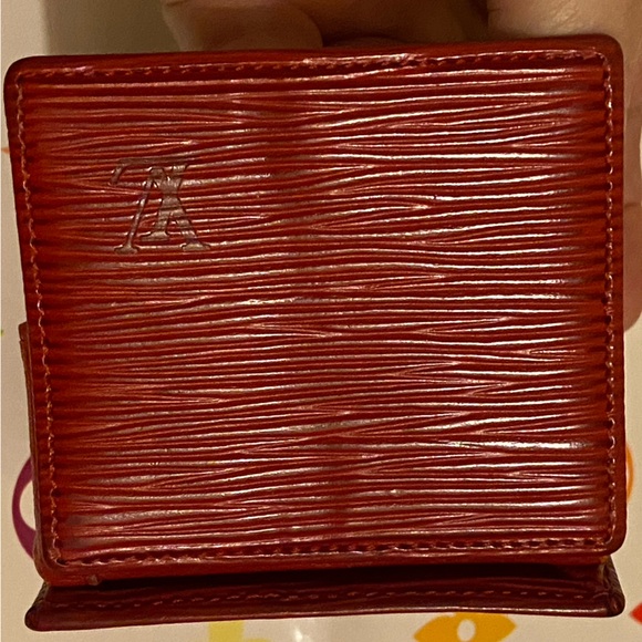 Louis Vuitton Porte Monnaie Boite Castilian Red Epi Leather Accordion Coin Purse - Picture 6 of 15